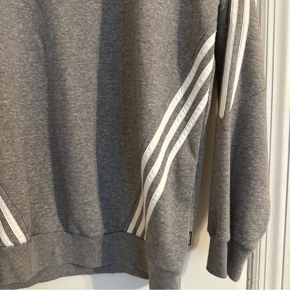 NWOT Adidas Insley crewneck pullover sweatshirt men L gray white - Picture 4 of 7